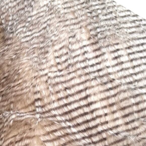 Monroe Faux Fur Feather THROW PILLOW 20"x20" Natural Brown Cream Hidden Zipper - Picture 3 of 6